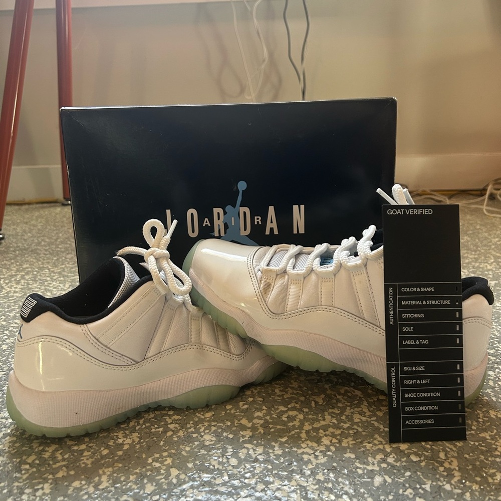 Jordan Black Quality Control Tag